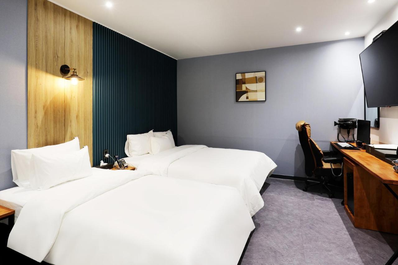Mariposa Hotel Songtan Pyeongtaek Ngoại thất bức ảnh