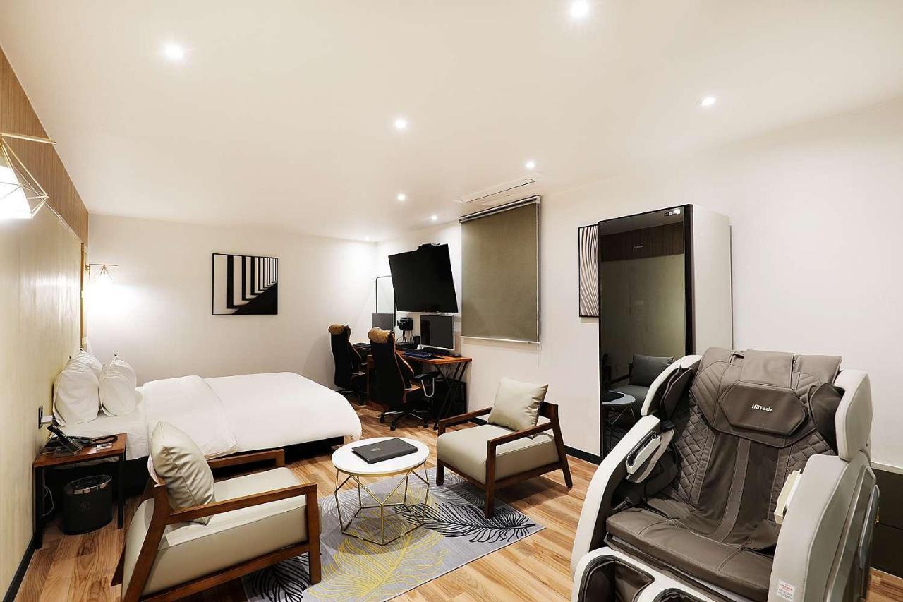 Mariposa Hotel Songtan Pyeongtaek Ngoại thất bức ảnh