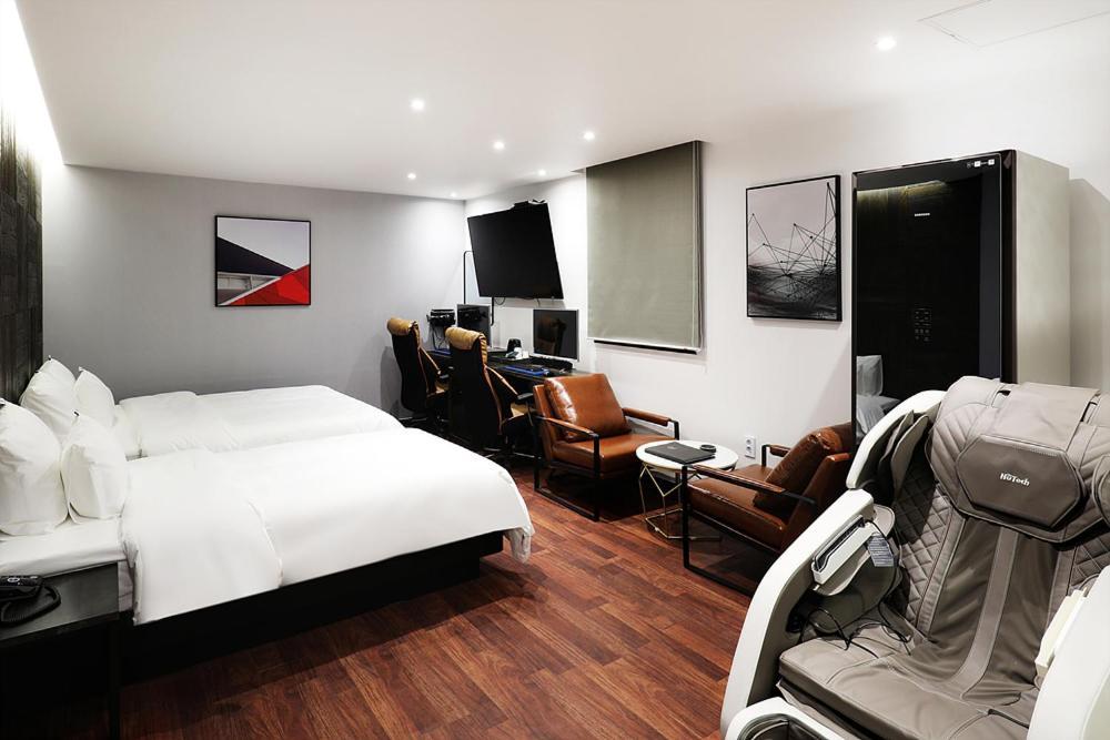 Mariposa Hotel Songtan Pyeongtaek Ngoại thất bức ảnh